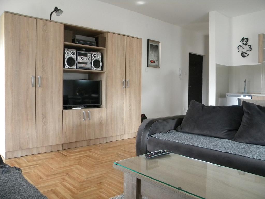 Apartment Srebrni Oblak Arandjelovac Esterno foto